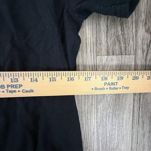 Johnny Cash Walk The Line Black Graphic Tee Boots Flowers Music Shirt M - Picture 4 of 5